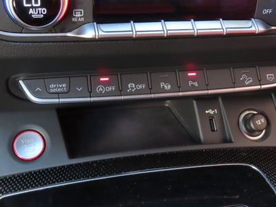 2022 Audi SQ5 Prestige TFSI quattro Tiptronic