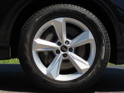 2023 Audi Q7 Premium Plus 45 TFSI quattro Tiptronic