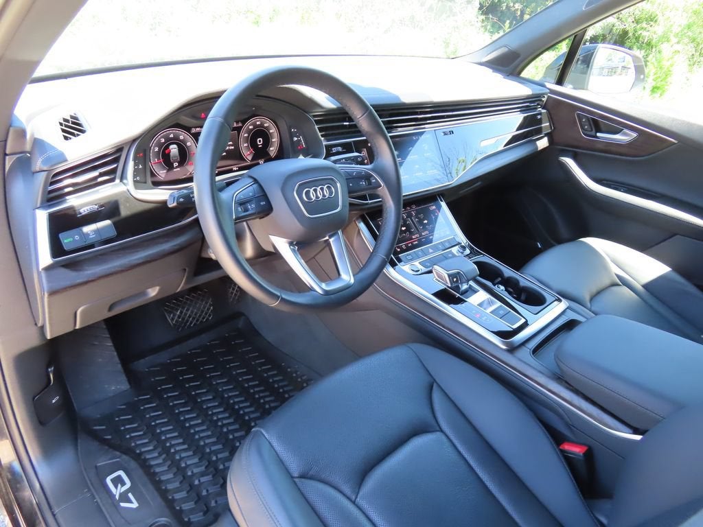2023 Audi Q7 Premium Plus 45 TFSI quattro Tiptronic
