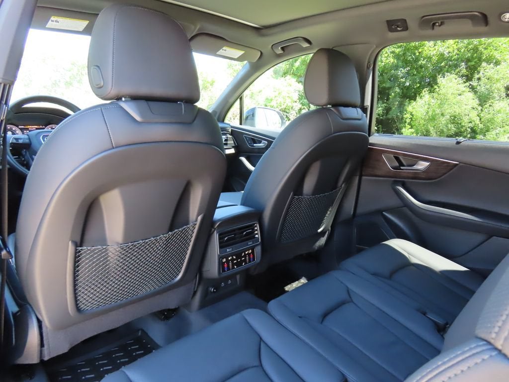 2023 Audi Q7 Premium Plus 45 TFSI quattro Tiptronic