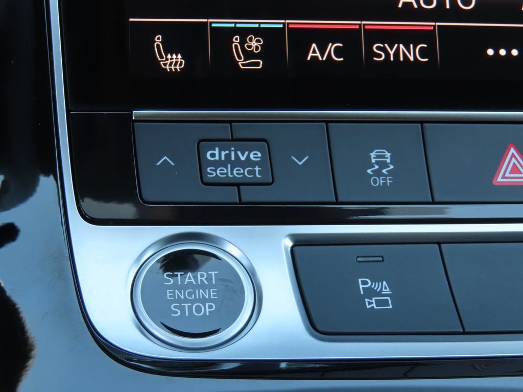 2023 Audi Q7 Premium Plus 45 TFSI quattro Tiptronic