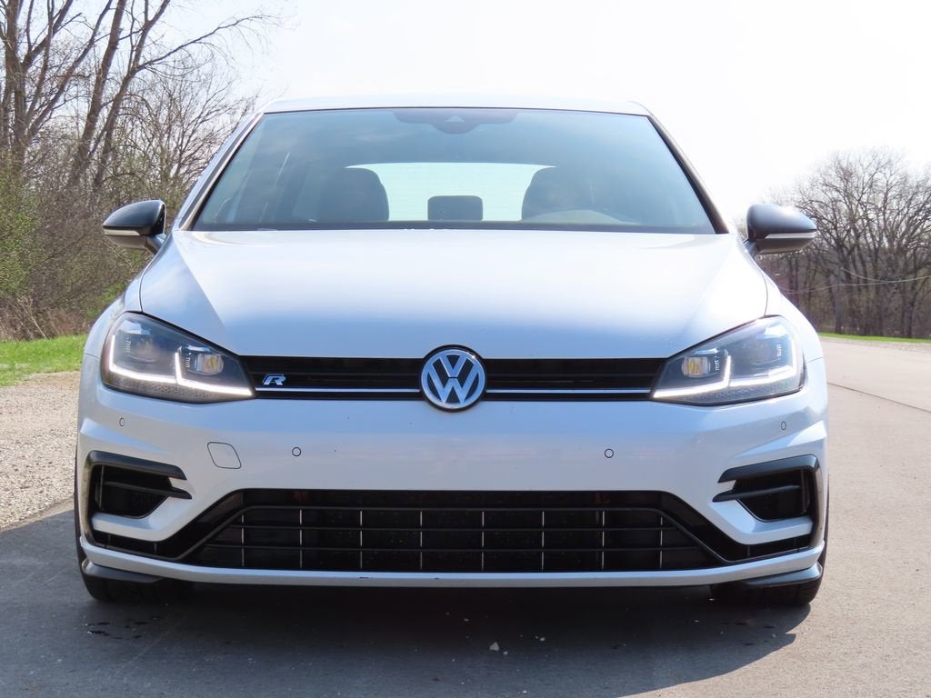 2018 Volkswagen Golf R 2.0T w/DCC & Navigation
